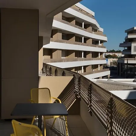 Domitys Le Sextant Apartahotel 4*